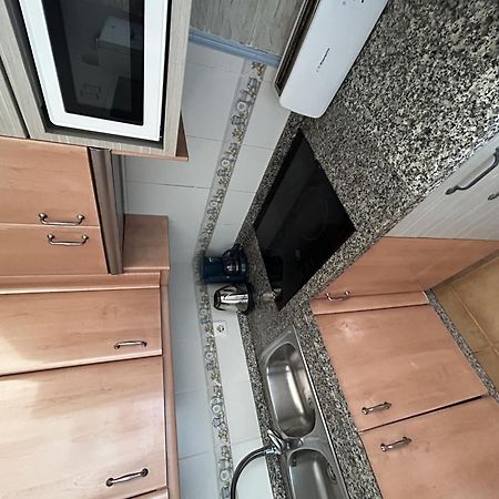 Apartamento Frente Al Mar Pedregalejo Malaga Bagian luar foto